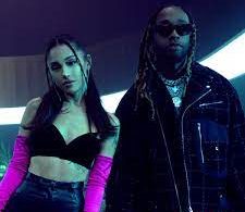 Ariana Grande – safety net Ft. Ty Dolla $ign (Live Performance)