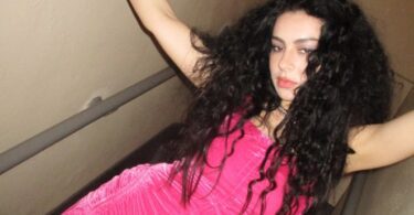 Charli XCX – Speed Drive (From Barbie The Album)