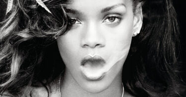 Rihanna – Red Lipstick